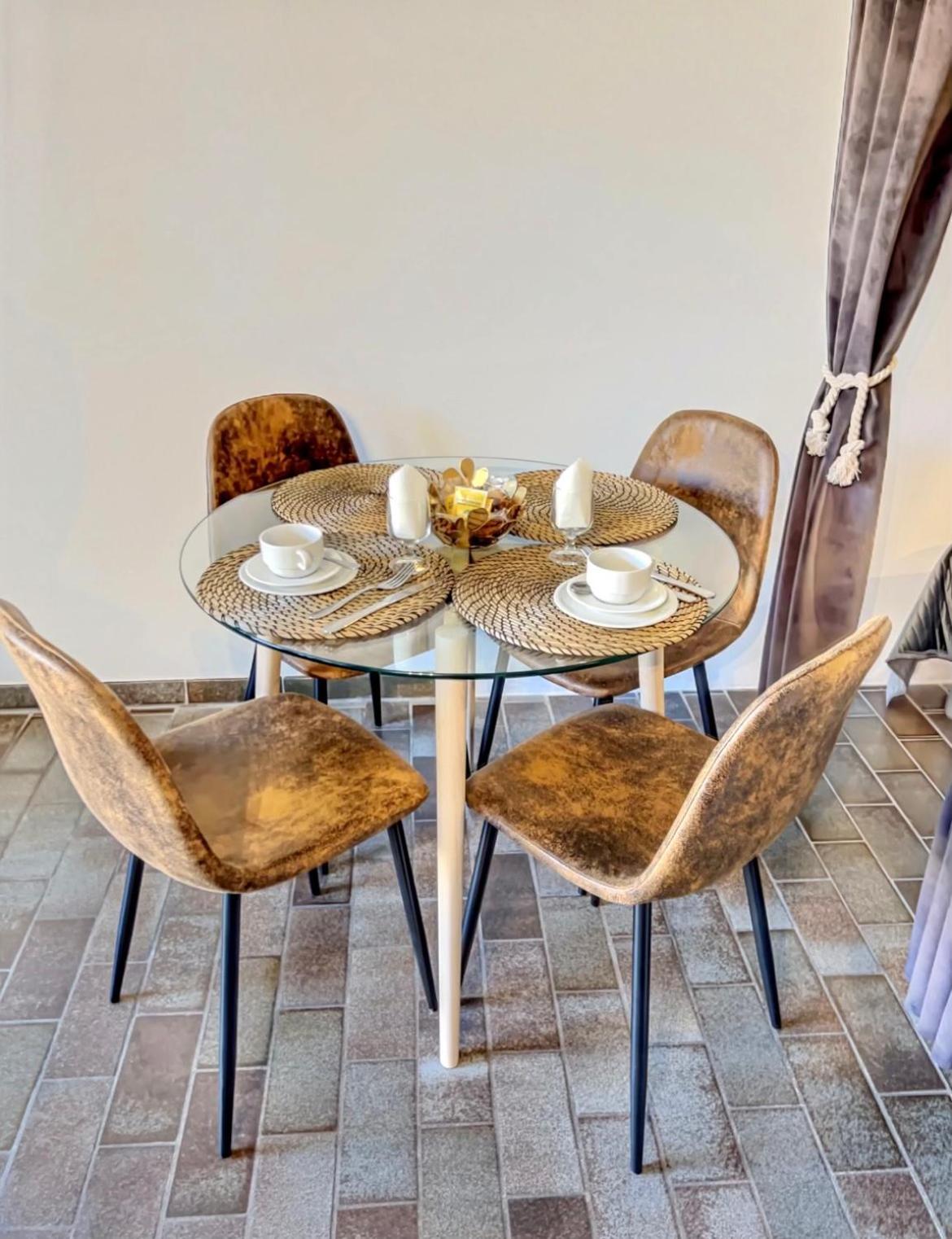 Apartament "Les Voiles" Hyères Zewnętrze zdjęcie