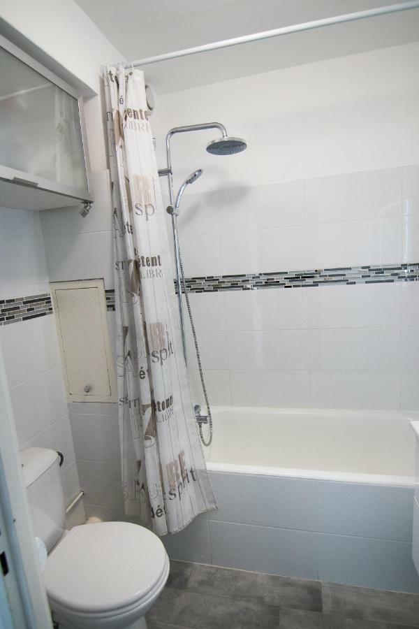 Apartament "Les Voiles" Hyères Zewnętrze zdjęcie