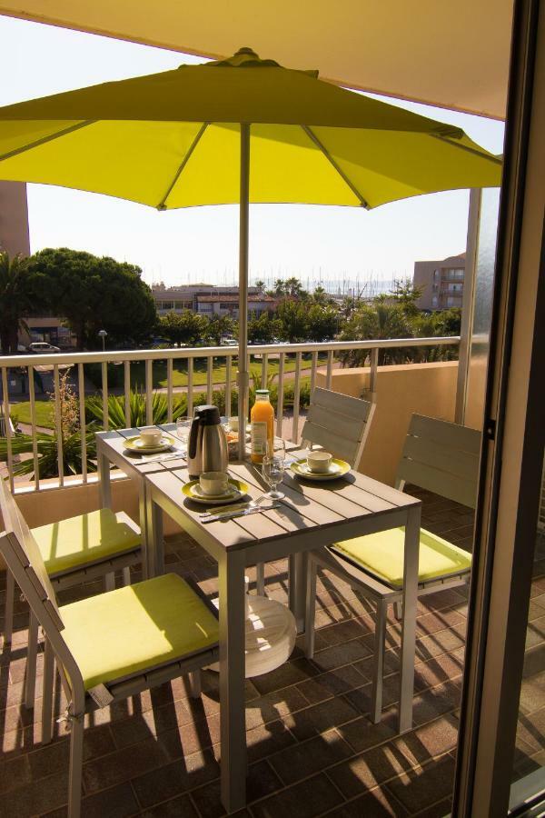 Apartament "Les Voiles" Hyères Zewnętrze zdjęcie